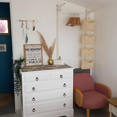 Petite Maison Bord De La Seine Holiday home *