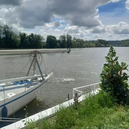 Petite Maison Bord De La Seine Holiday home *